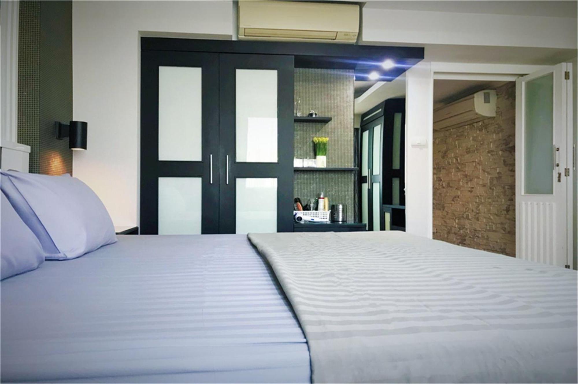 Hua Hin First - Happy Rent Apartment Room photo