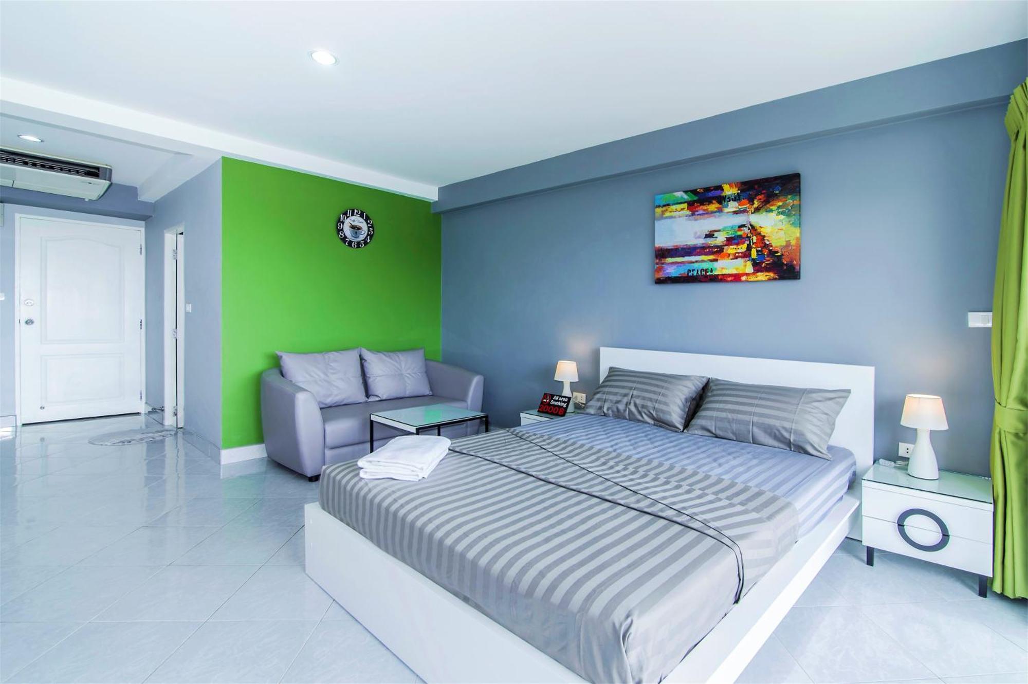 Hua Hin First - Happy Rent Apartment Room photo